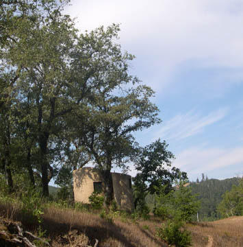 02clefhouseoaks